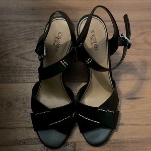 Crown Vintage Heels